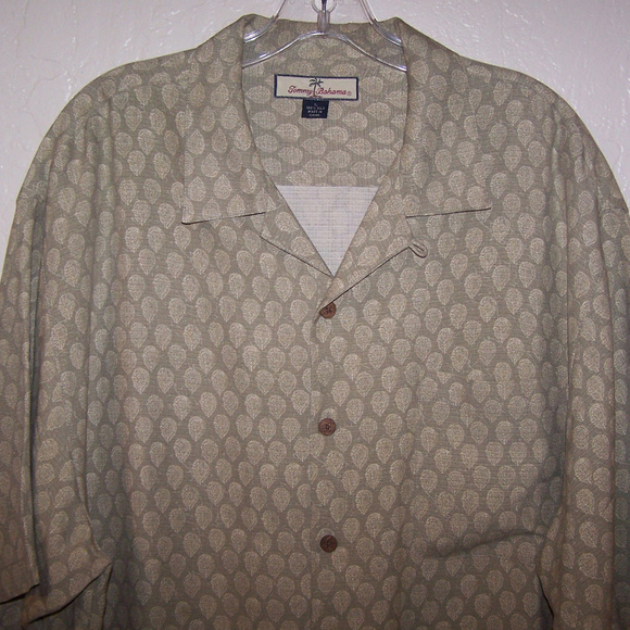 TOMMY BAHAMA 100% SILK HAWAIIAN CAMP SHIRT S2525 - Picture 2 of 7